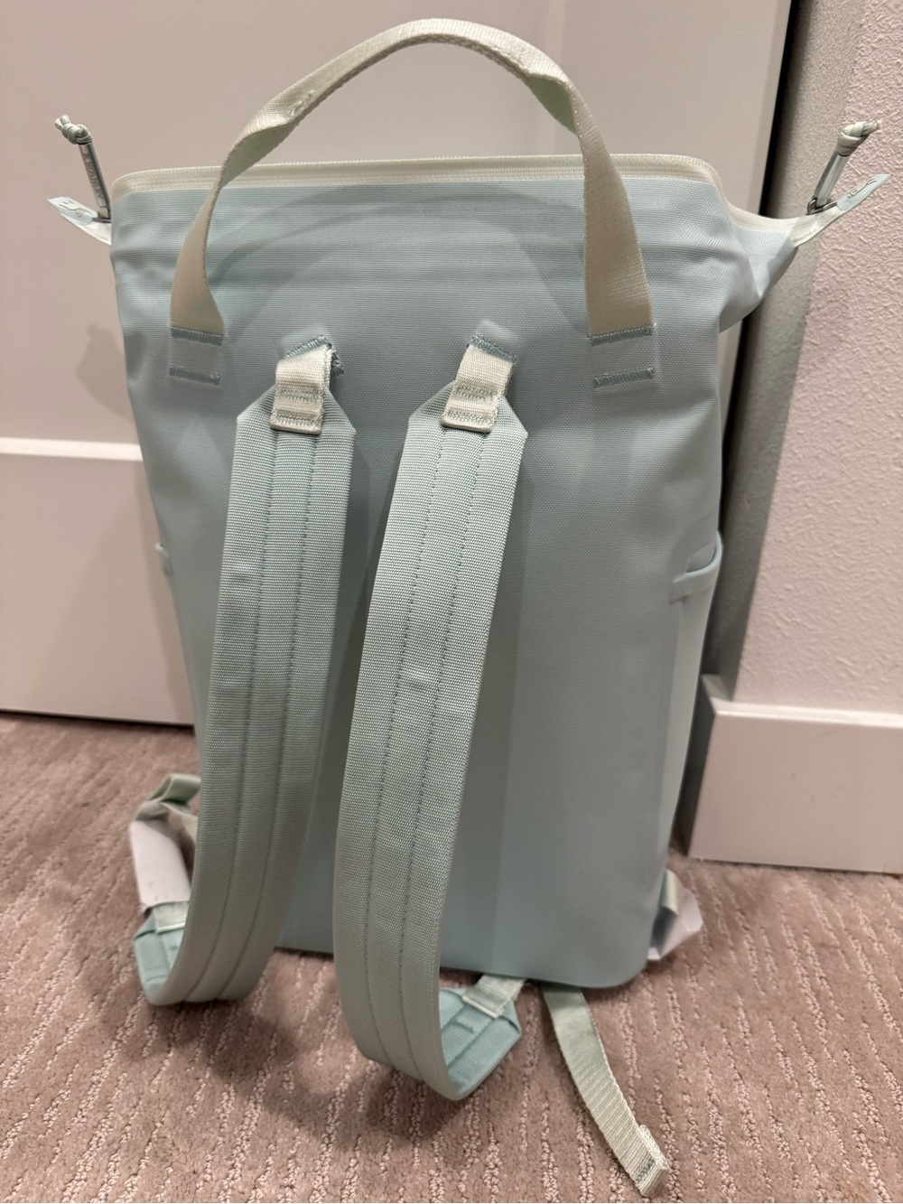 Stanley All Day Madeleine 20 Can Midi Backpack Cooler 14.8 qt W/ Shoulder Strap - Picture 3 of 4